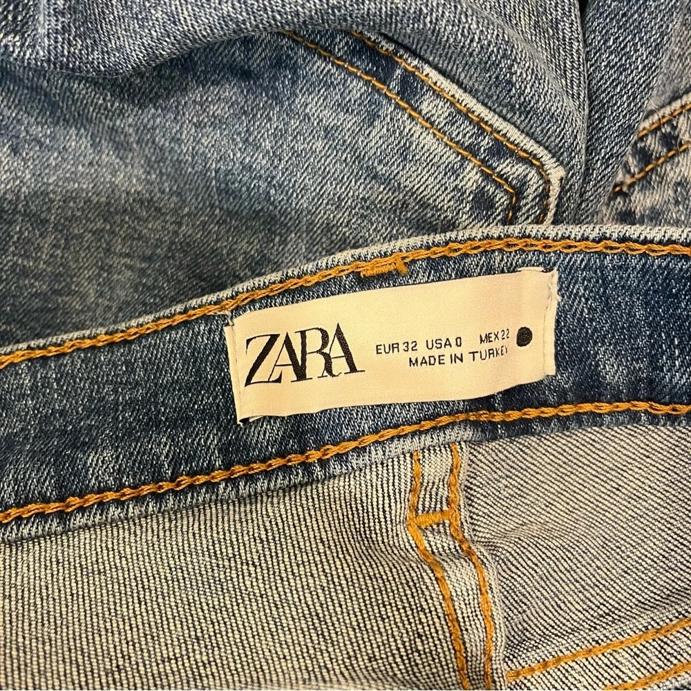Zara bootcut cropped